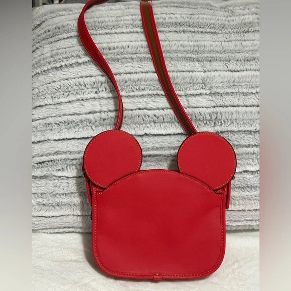 ♥️ ✨Coach Disney X Mickey Ears (New without Tags) Patricia Crossbody Bag♥️ - Picture 5 of 11
